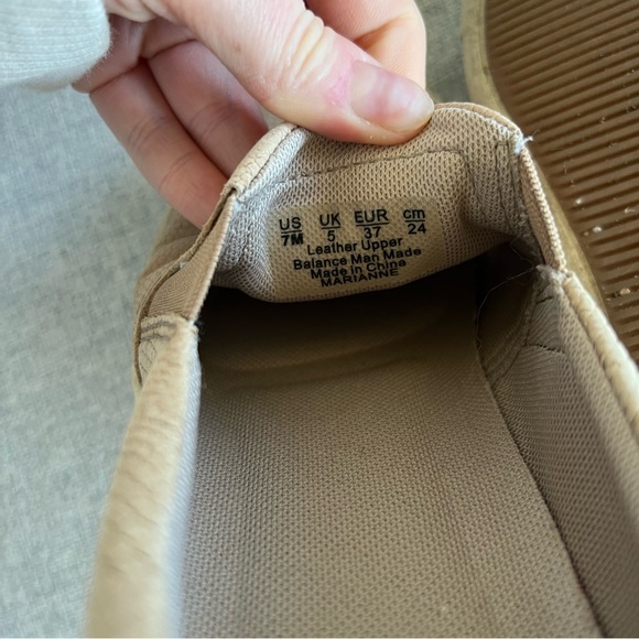 LAST CALL!! Naturalizer slip on shoes - Picture 6 of 7